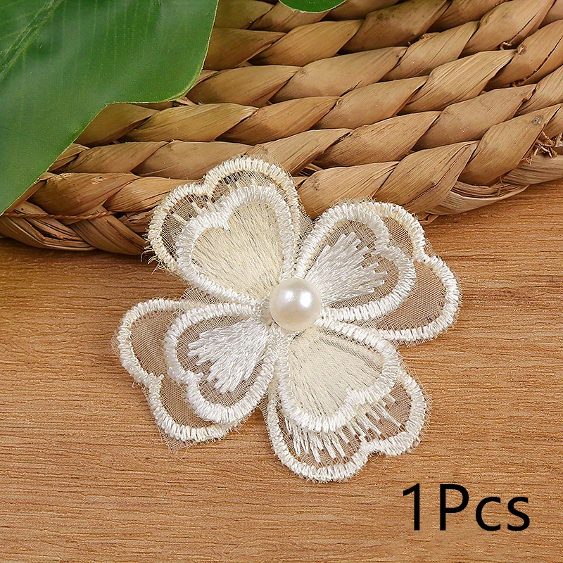 3 Easy Pearl and Ribbon Flowers Tutorials / The Beading Gem