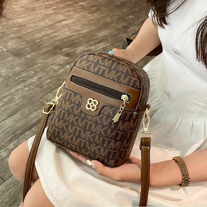 Letter Print Crossbody Bag, Fashion Pu Leather Zipper Purse, Women's Daily  Shoulder Bag - Temu