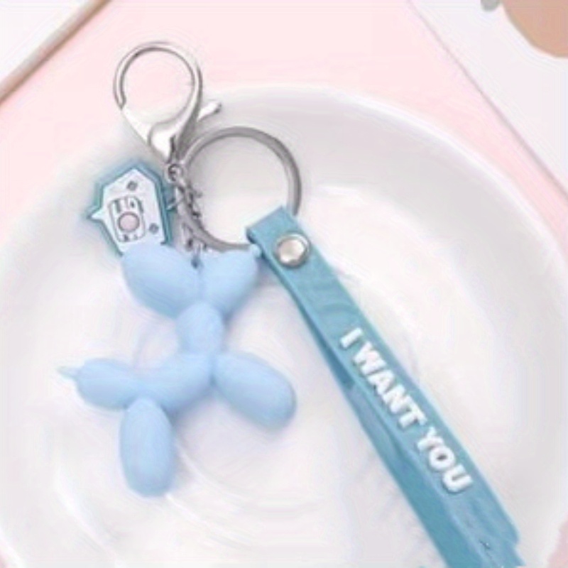 IVORE. Group Balloon Dog Keychain