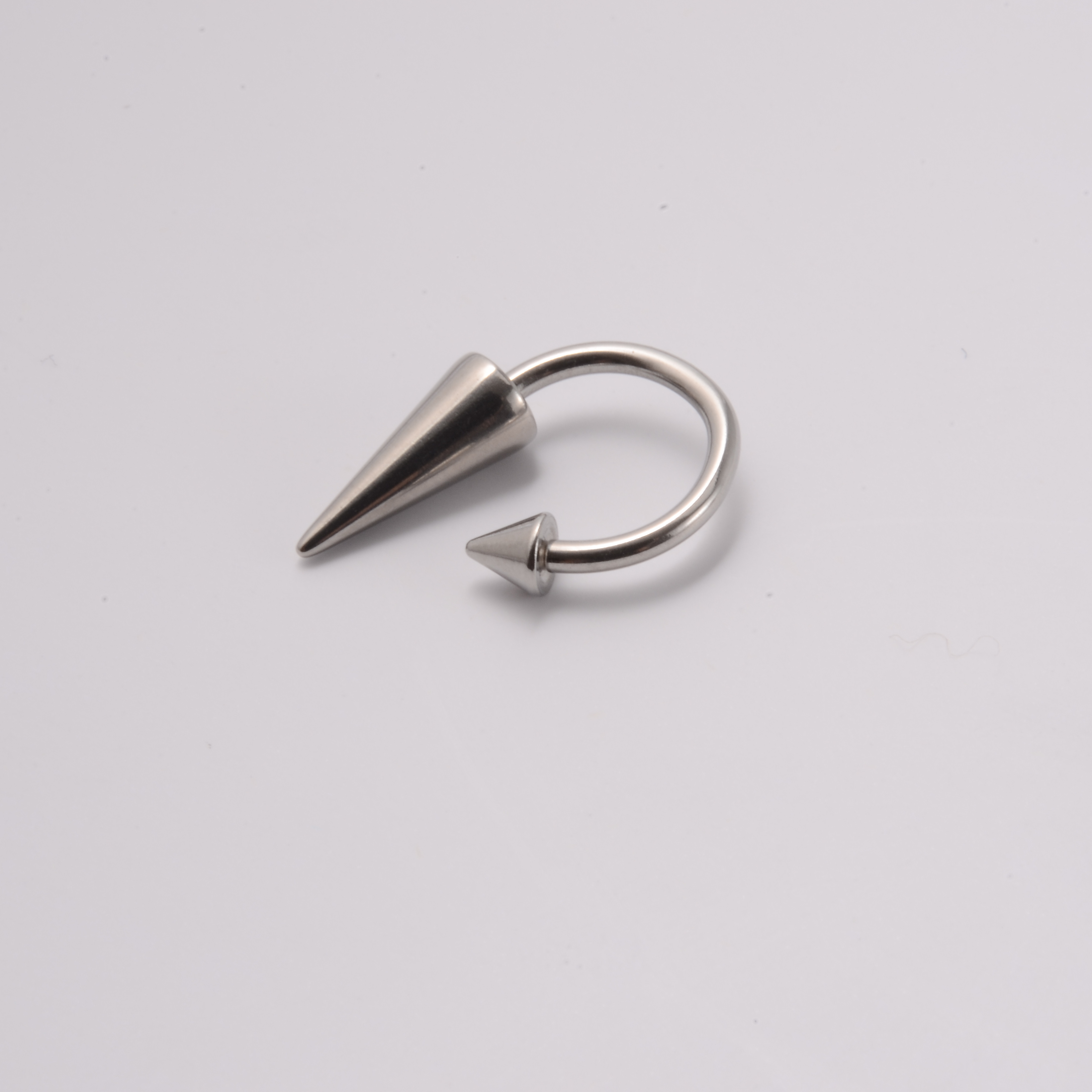 Pointed horseshoe hot sale septum ring