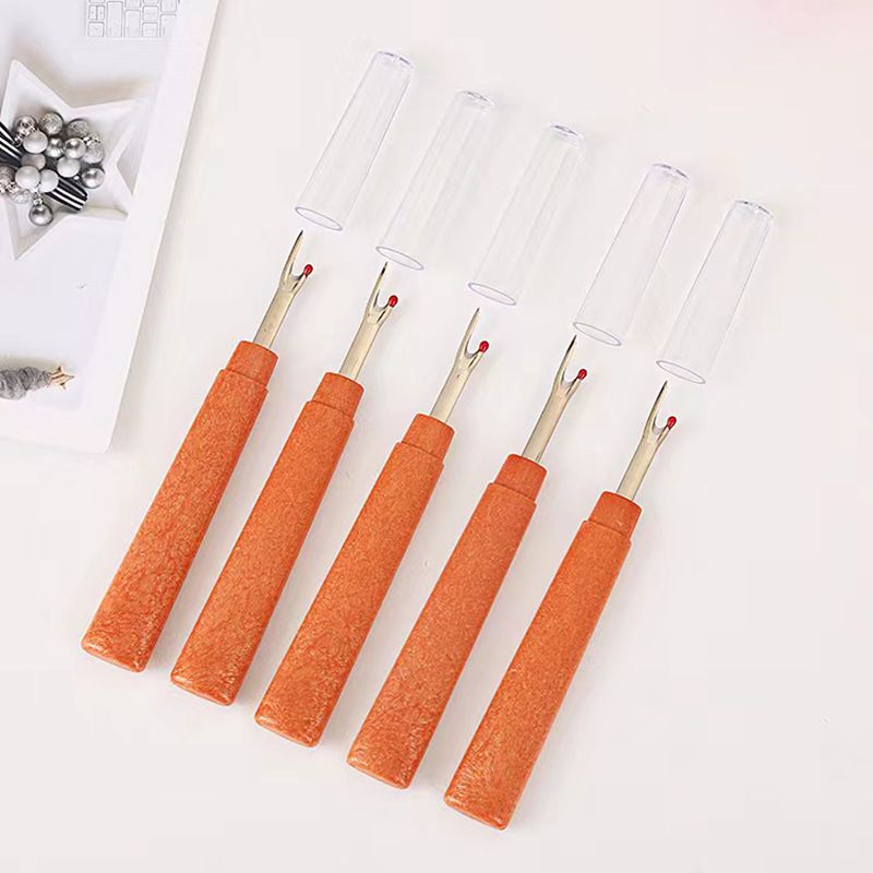 8Pcs Sewing Seam Rippers Handy Stitch Rippers for Sewing/Crafting Removing  Threads Tools (4 Large & 4 Small)