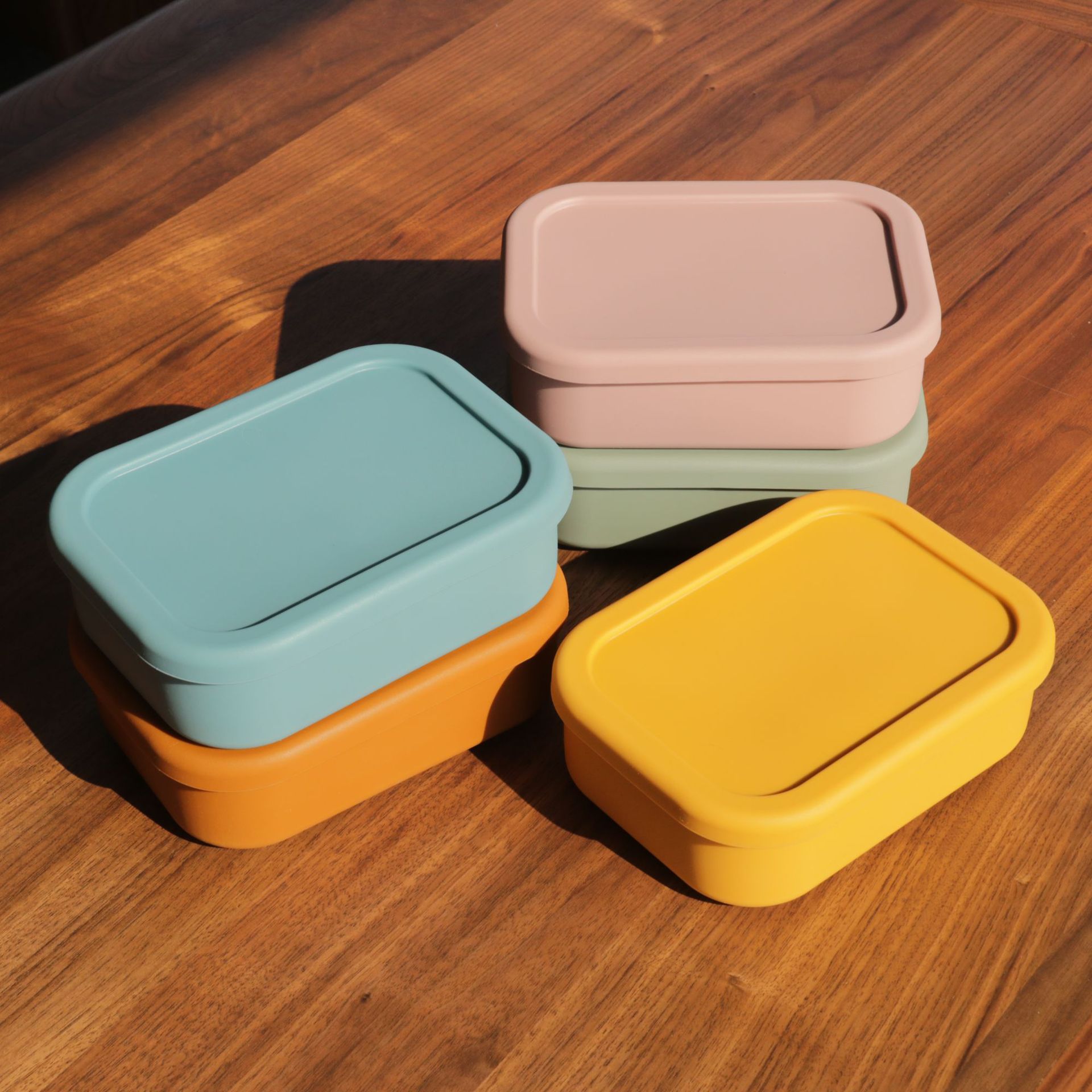 1pc, Silicone Kids Bento Lunch Box, Reusable 3 Compartment Silicone Lunch  Box With 3 Dividers Microwave Portable Silicone Picnic Box Easy To Clean