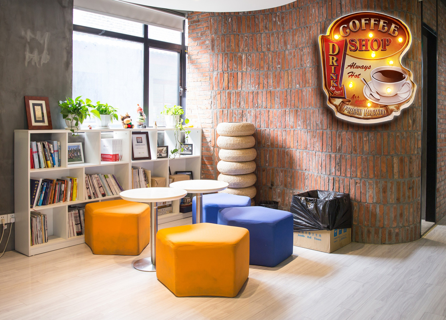 Coffee Sign, Wall Hanging Coffee Wall Decor, Vintage Metal Signs Led