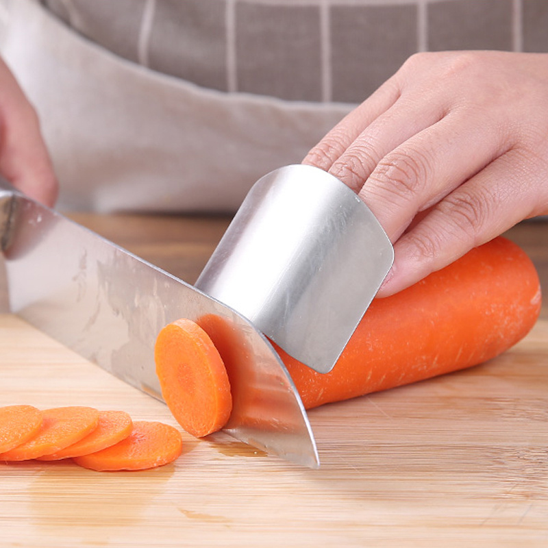 The Finger Guard - Protect Your Fingers When Cutting Food - Only 6$ –  OnlineProducts