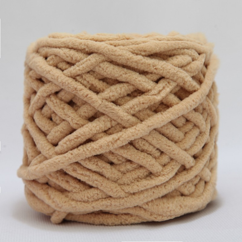 FAVOMOTO 1 Roll coarse Wool Chunky Crochet Yarn Thick Fluffy Chunky Yarn  Thread Yarn Blanket Chenille Yarn DIY Crochet Yarn Soft Thick Fluffy Yarn