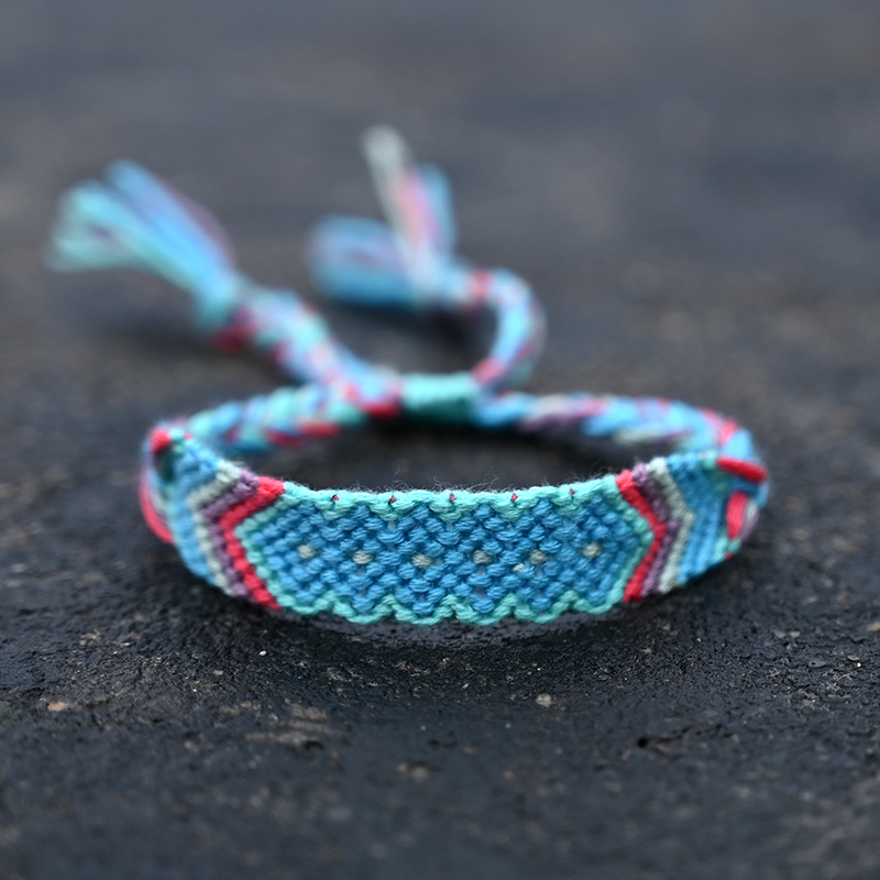 Woven Arrowhead Friendship Bracelets, Handmade, Cotton, Keychain, Anklet,  VISCO, Aztec, Boho, String Bracelet, Gift for Her,hippie Bracelet 