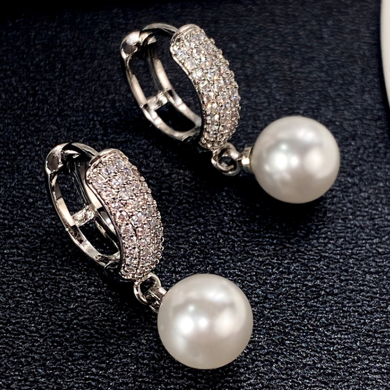 Image of Classic Sophisticated Dangle Earrings With Zirconia Hoop For Women, Perfect For Romantic Weddings And Bridal Jewelry