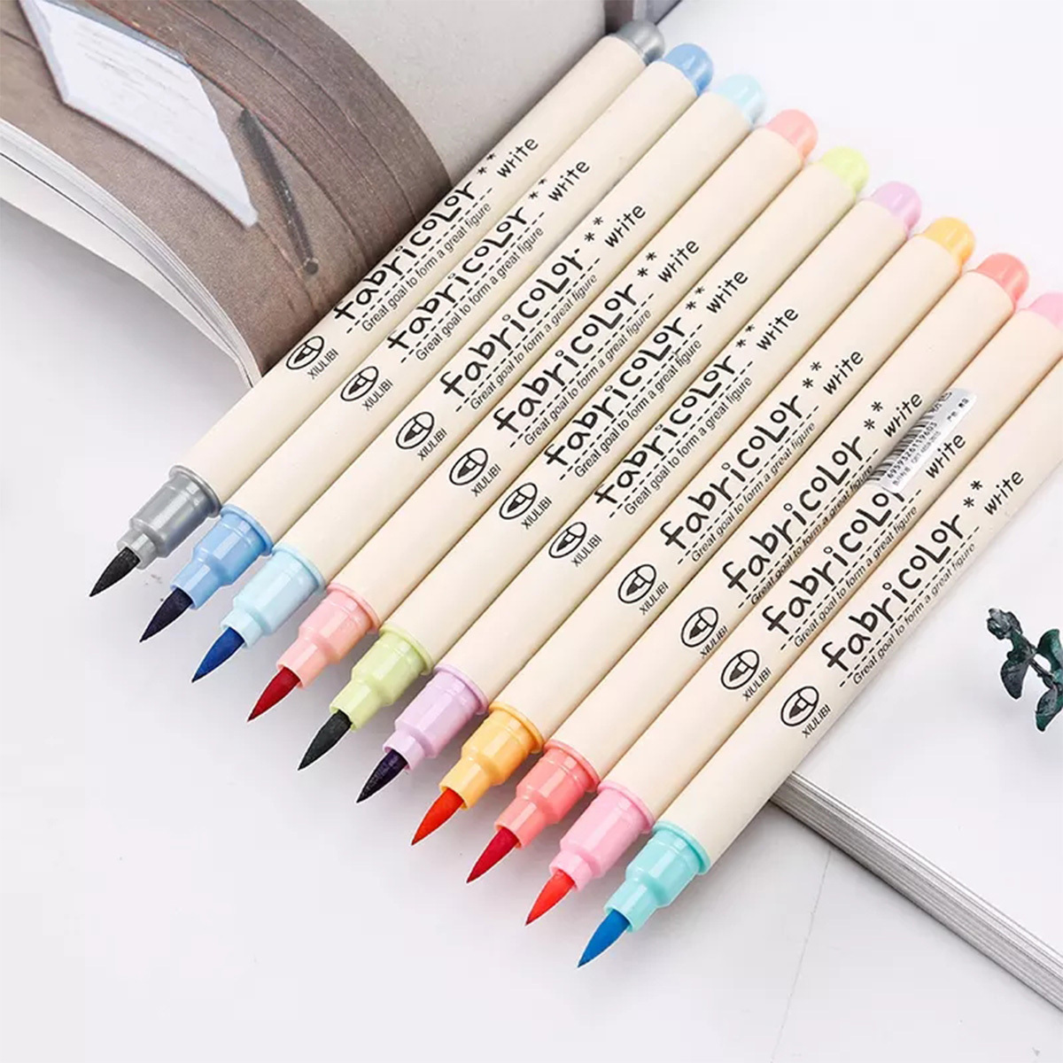 10 PCS Touch Writing Brush Pen Color Sketch Pen Calligraphy Marker Pens Set  Stationery Drawing Art School Supplies, Type:Soft pen : : Office  Products