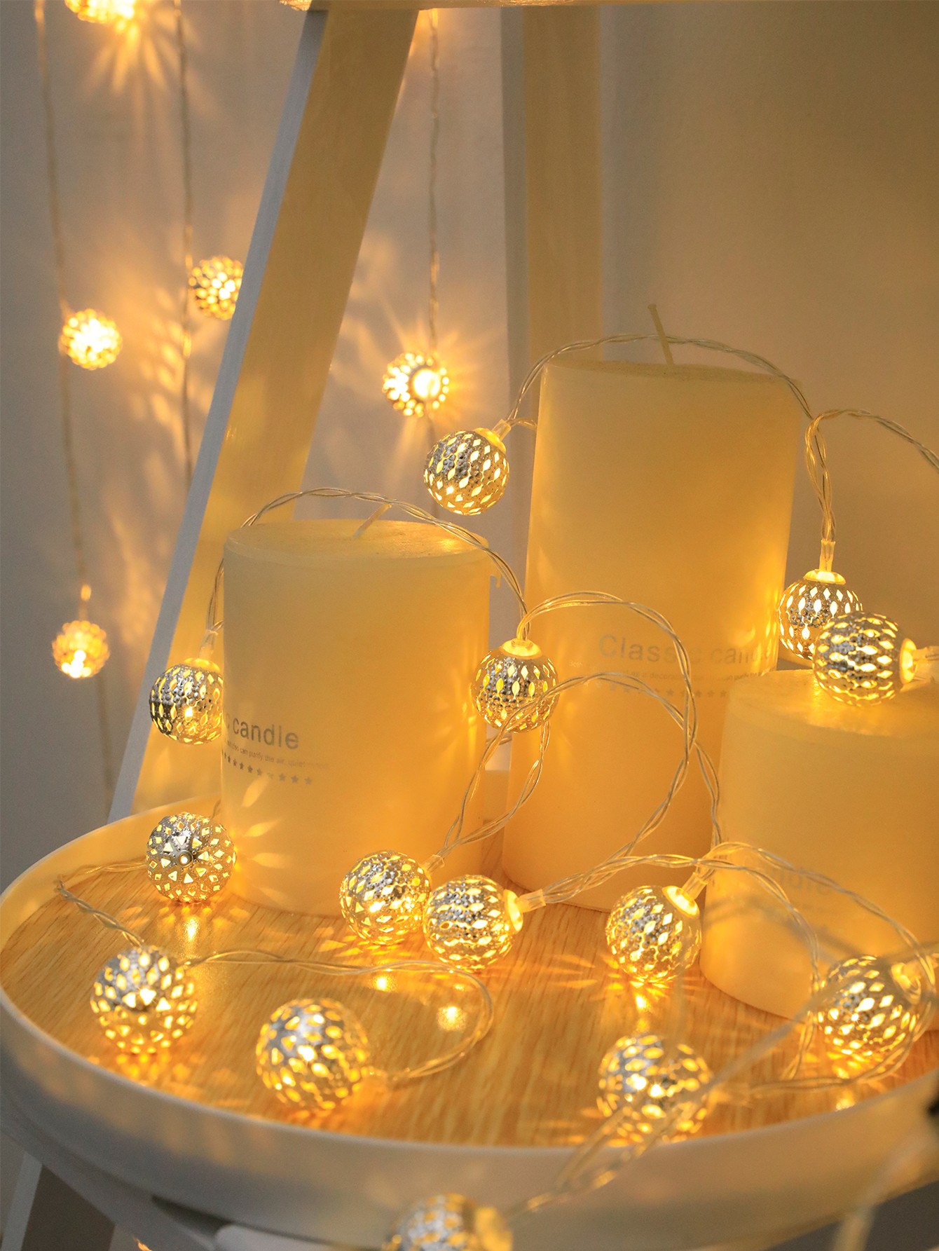 Guirlande à LED - Pinces Décoratives - Transparent - 1,4m : Décoration  salle de mariage sur Sparklers Club