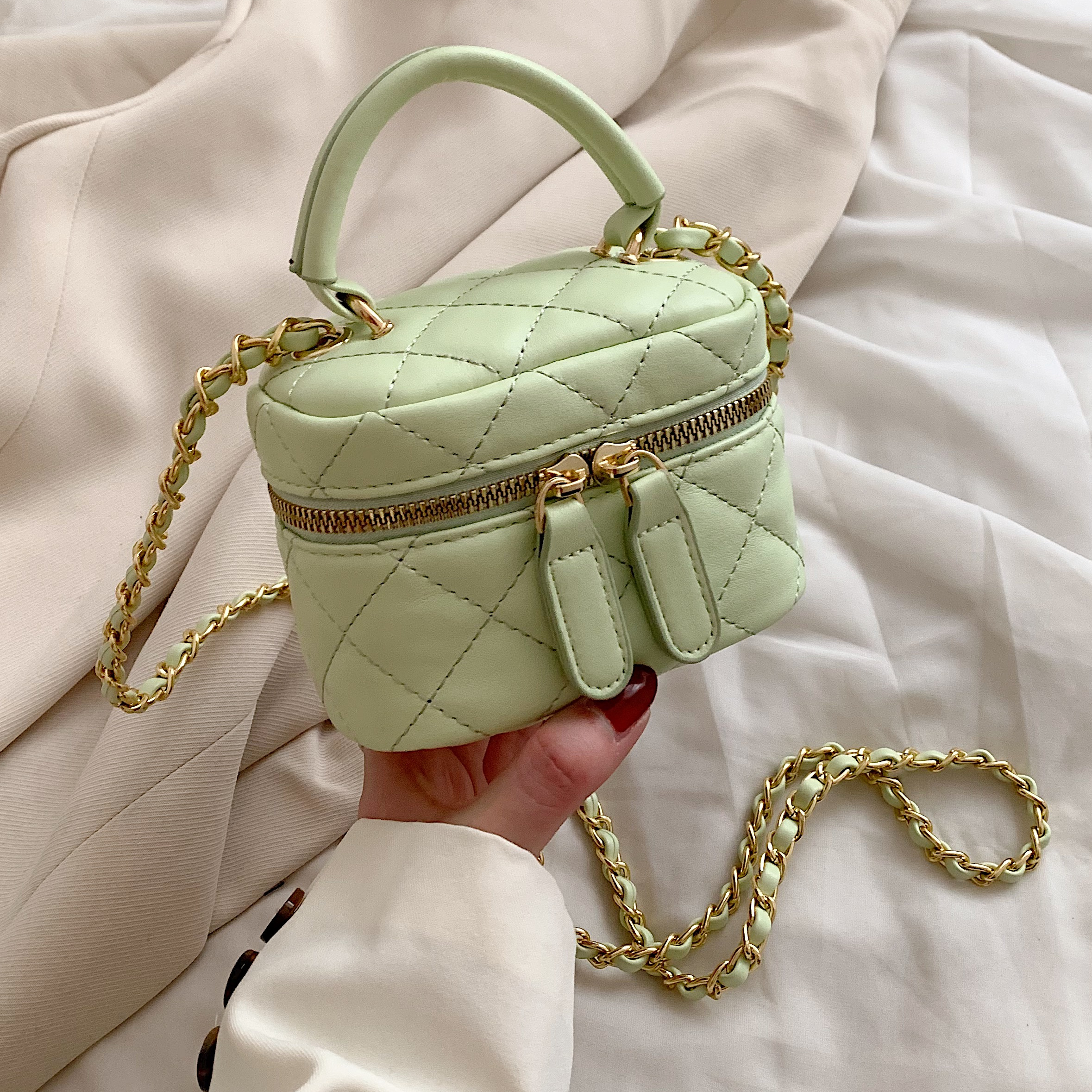 Mini Quilted Chain Crossbody Bag, Fashion Pu Leather Bucket Bag, Women's  Top Handle Purse (5.51*3.54*3.54) Inch - Temu