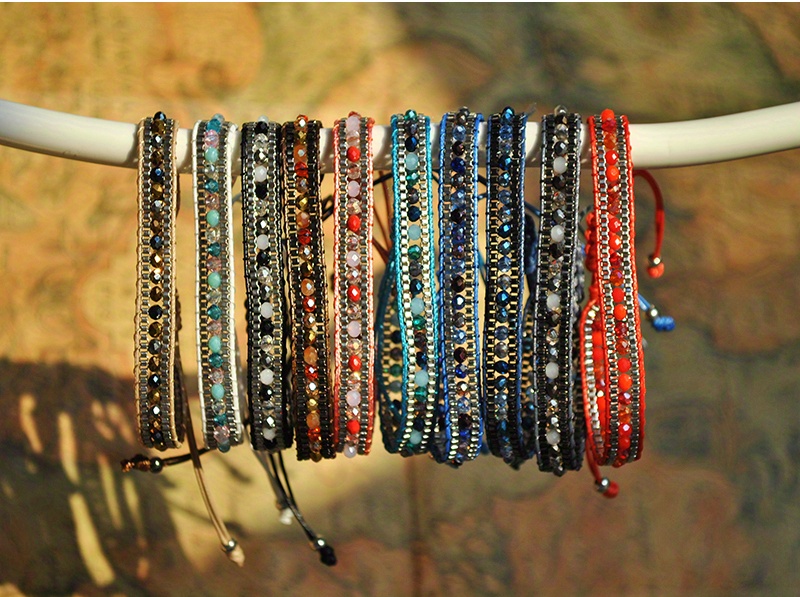 Tiny Beaded Bracelet, String Bracelet, Delicate Colorful Beaded Bracelet, Tiny Beaded Minimalist Bracelet, Boho Bracelet, Colorful Bracelet
