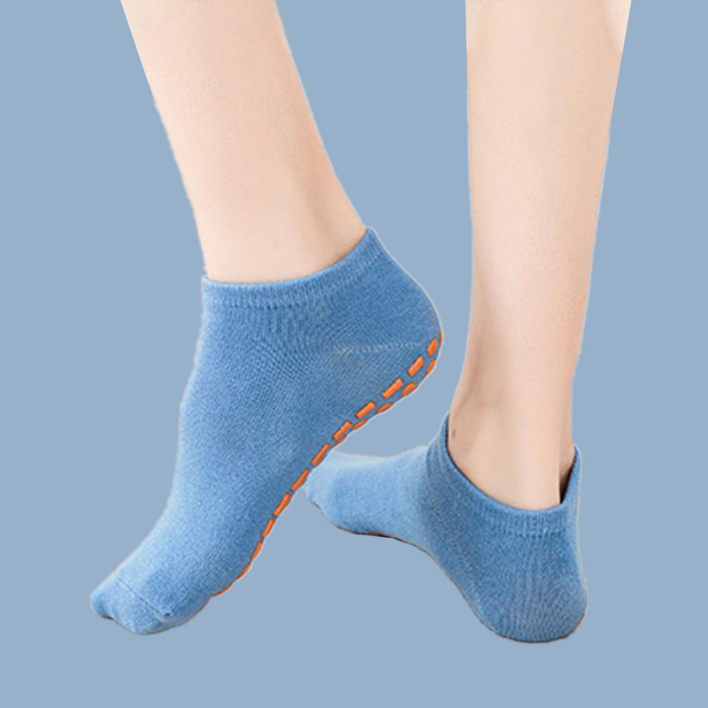 A Pair Of Non-slip Towel-soled Women's Pilates Socks