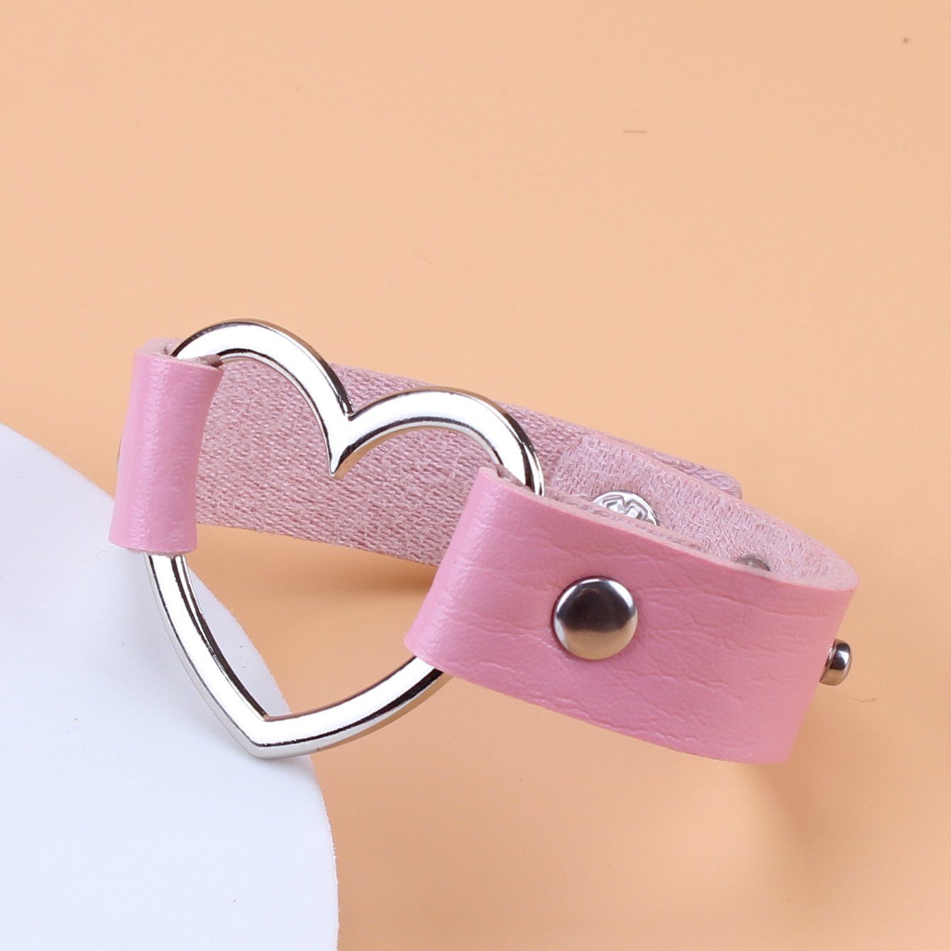 Simple Love Heart-shaped Pu Leather Bracelet