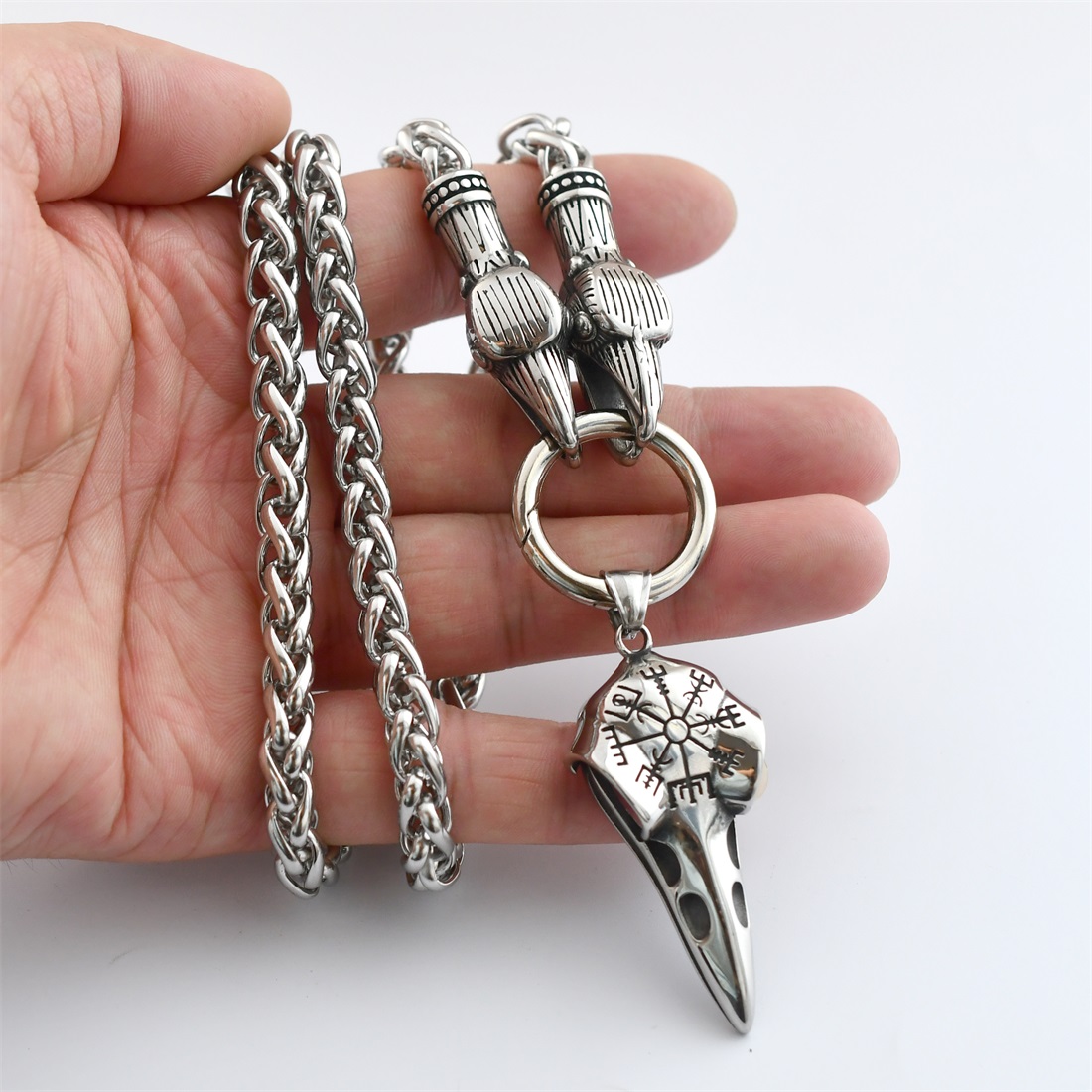 Viking hot sale chain necklace