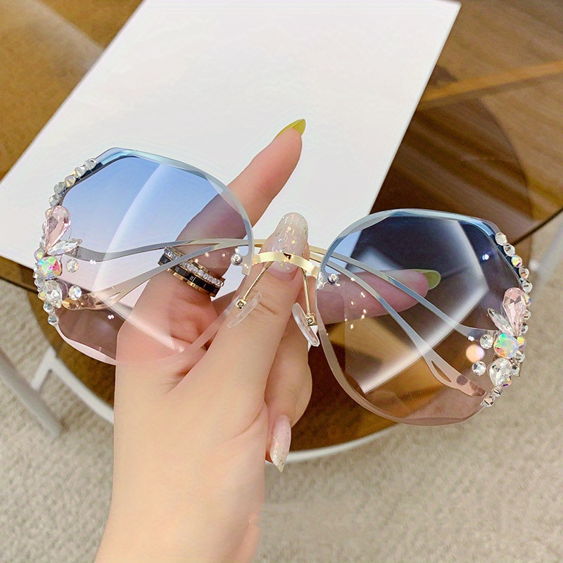 Ombre Lens Sunglasses for Women Men Rhinestone Decor Glasses Oversized Rimless Eyewear UV400,Temu