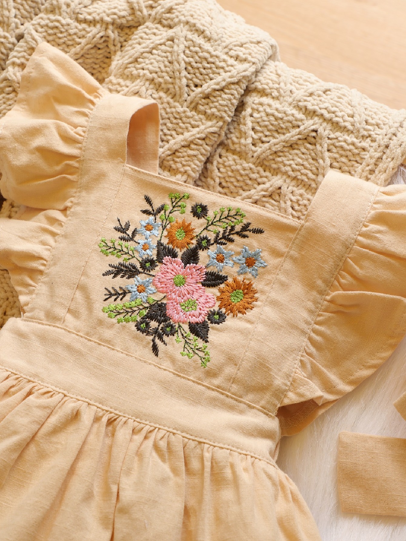 Baby dress cheap embroidery