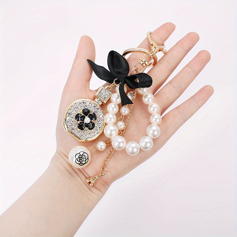 New Fashion Fabric Pearl Keychain With Flower From Lasjoyasmejores, $2.45