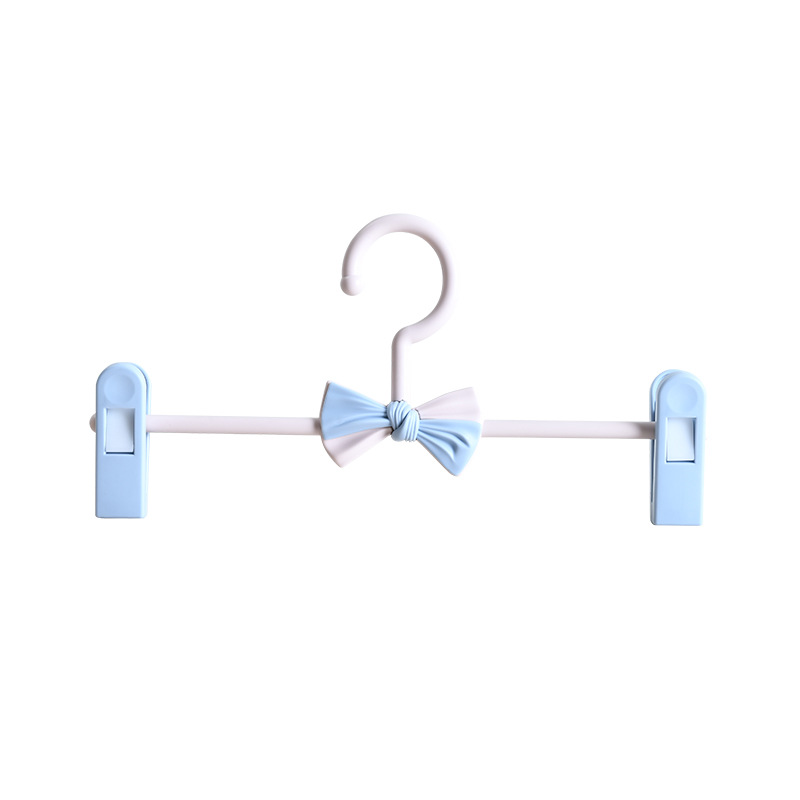 Children's Clothes Hangers, Retractable Non-marking Non-slip Clothes Hangers,  Multifunctional Household Coat Hangers, Stackable Plastic Clothes Hanger  (wings Can Be Rotated And Retracted) - Temu