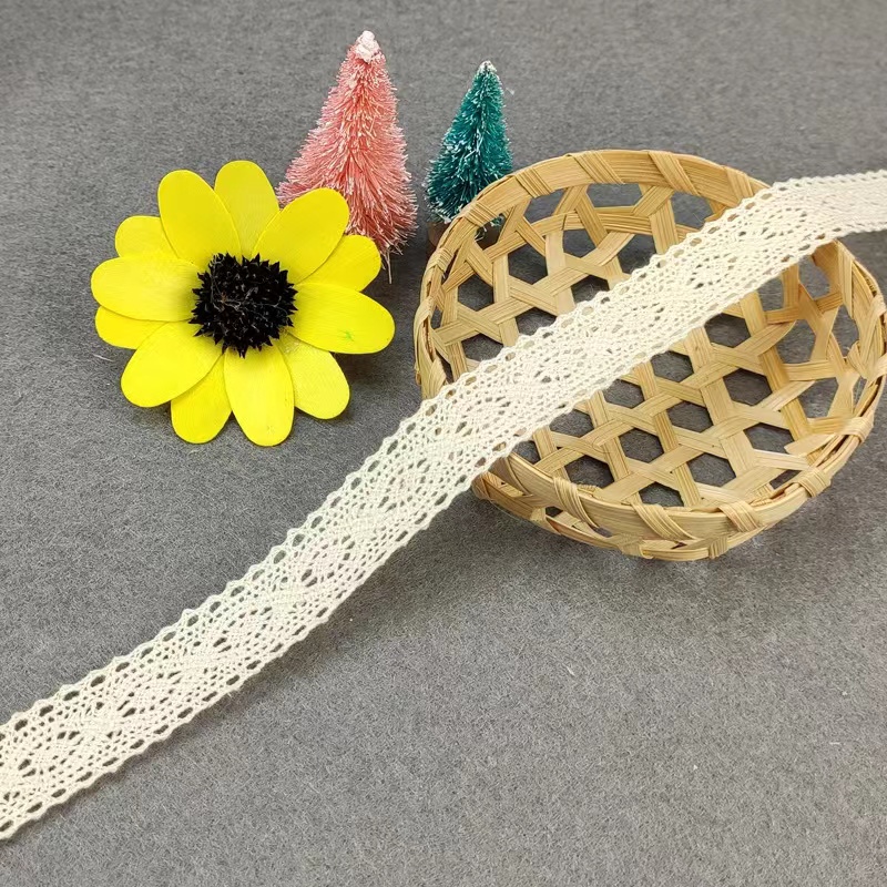 One Roll Of 5 Meters DIY Cotton Lace Rice White Cotton Thread Lace Webbing Clothing Bedding Supplies Accessories Handmade Material Lace