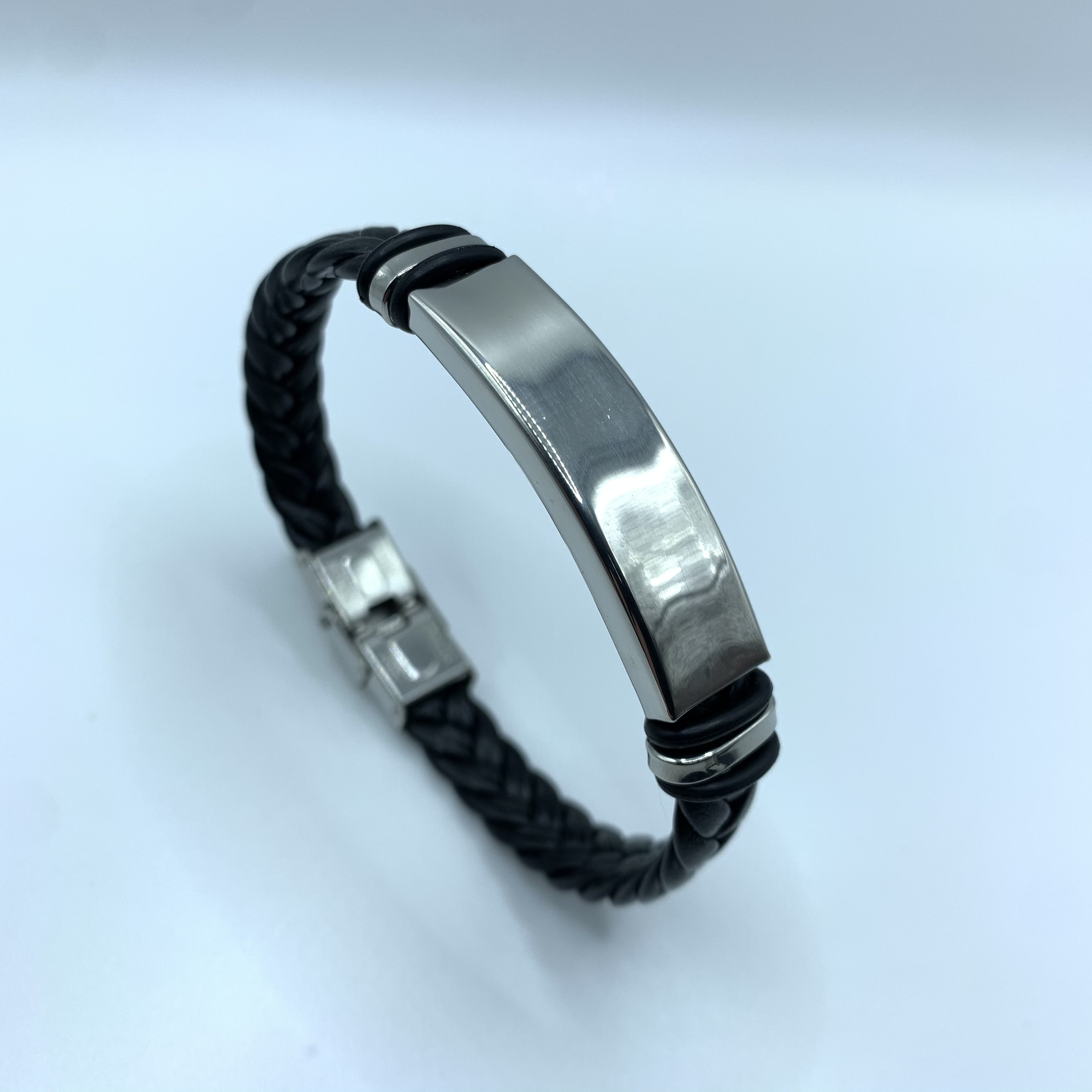 Customized Leather Stainless Steel Braided Bracelet Leather Bracelet Text Logo Customization, Up To 30 Letters Per Line, Up To Customized [random Packaging]