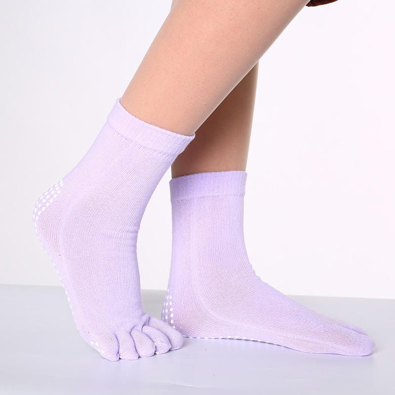 Anti Slip Five Toe Split Yoga Socks Ribbed Stripes Long - Temu Canada