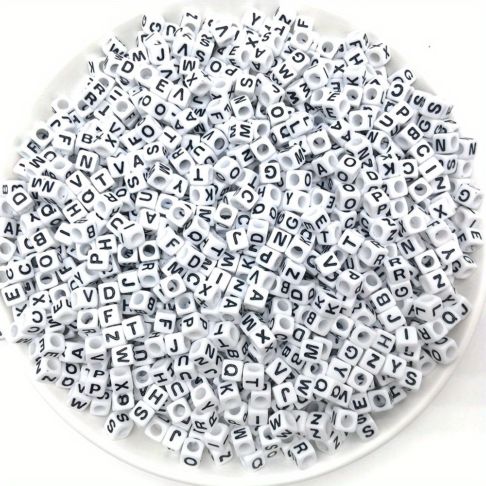100pcs Alphabet Acrylic Beads for DIY Jewelry Making