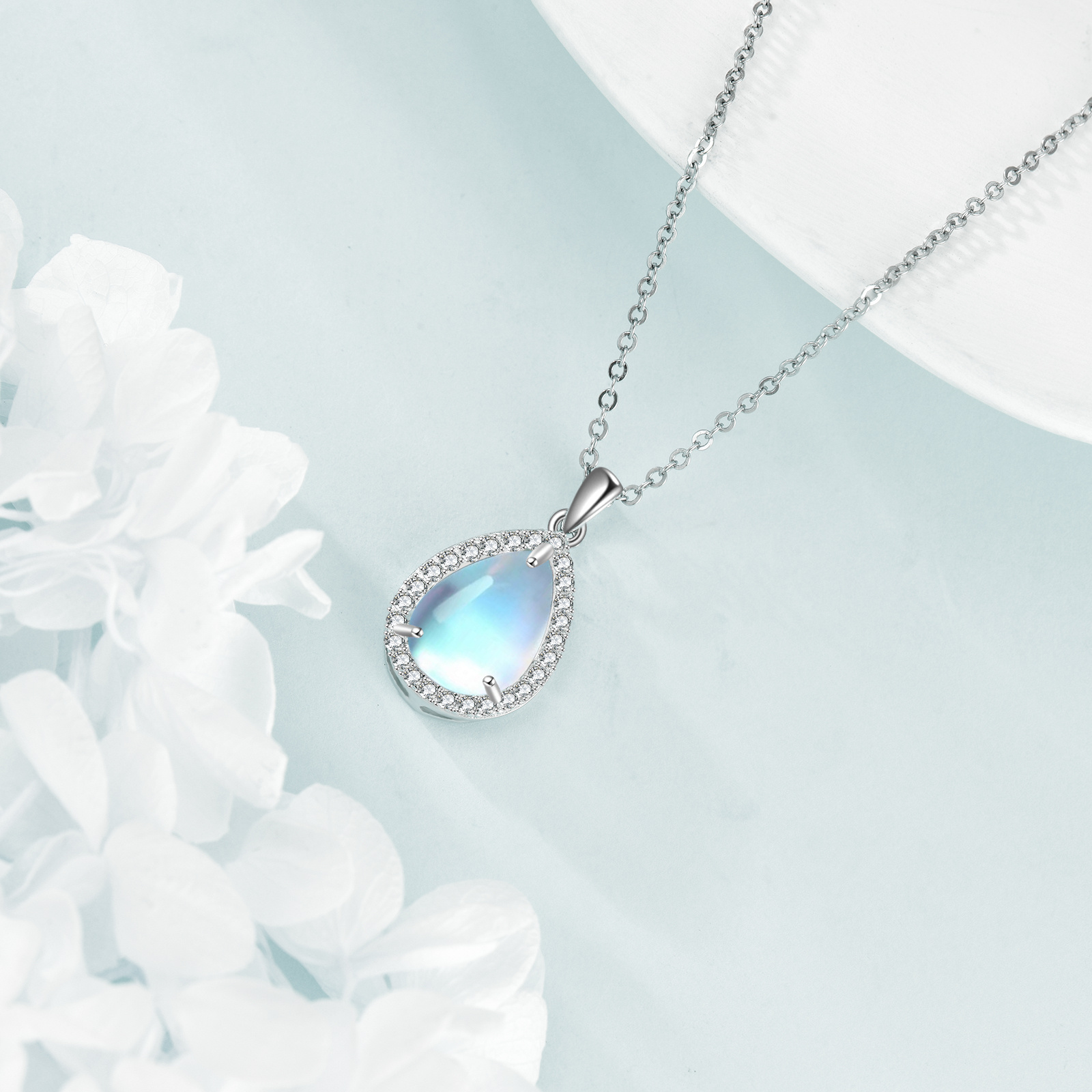 Women's Sterling Silver Moonstone Pendant Necklace