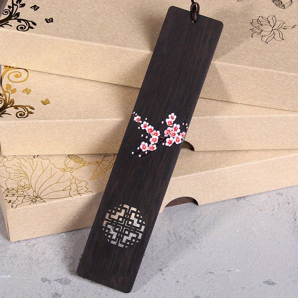 Fragrant Wooden Bookmarks, Chinese Books