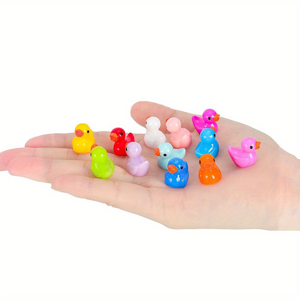 200 Pcs Valentine's Day Mini Resin Duck Figurines - Cute Ducks For Fairy Gardens, DIY Decor & Gifts