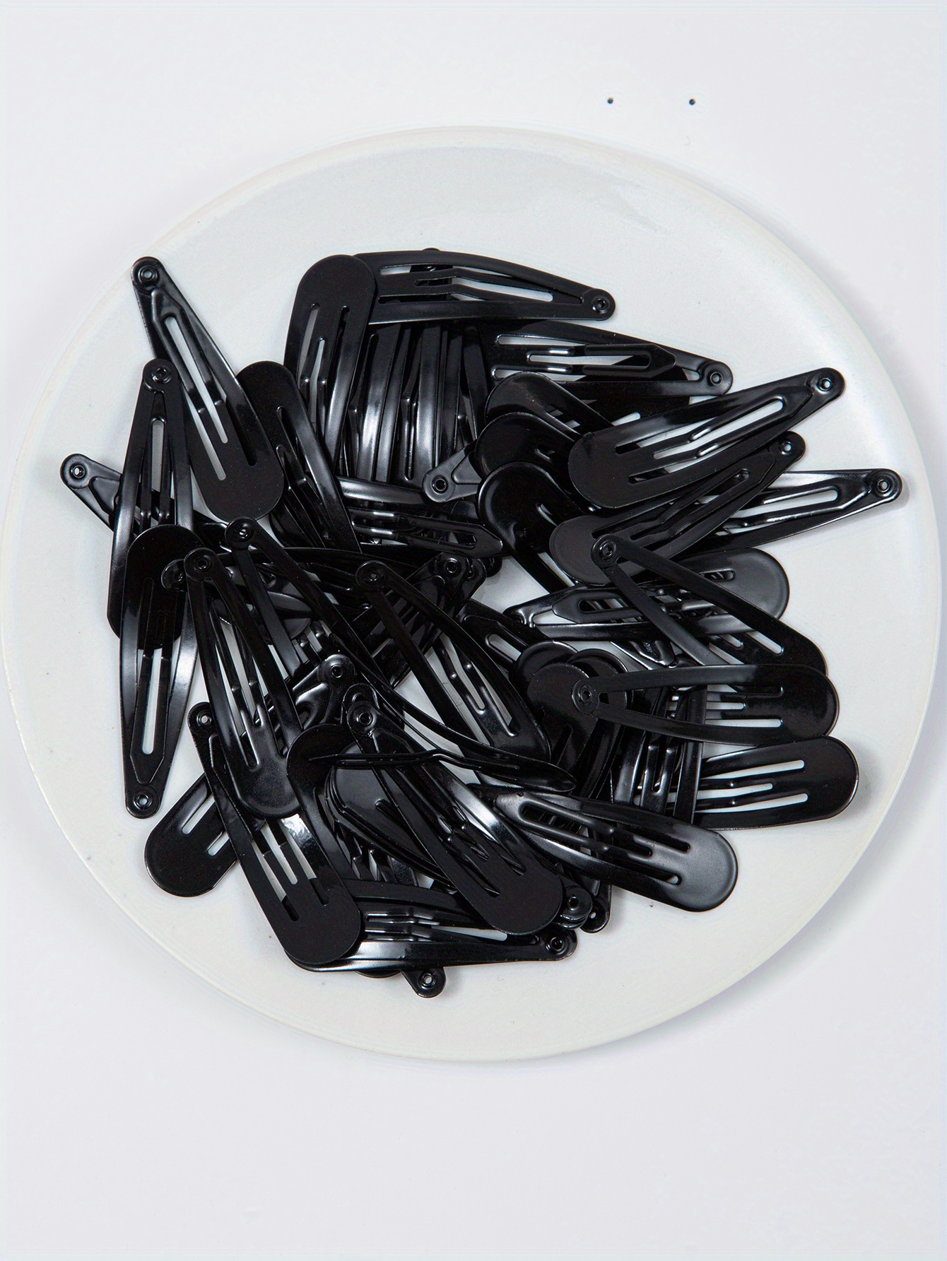 1 black 2024 hair clips