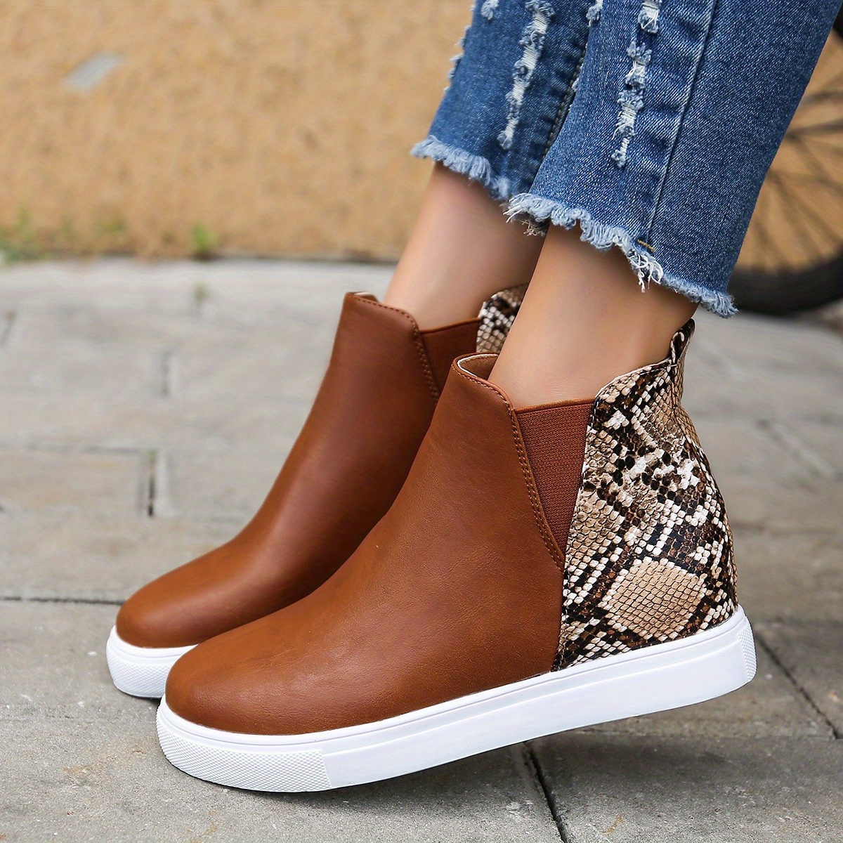 Women's Snakeskin Pattern Colorblock Boots Slip On High Top Flatform Non slip