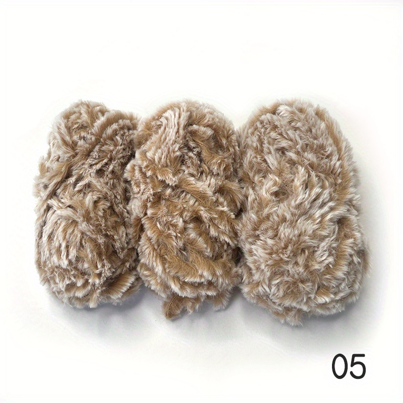 Faux Fur Yarn 100% Polyester Fluffy Yarn for Hand Knitting Baby