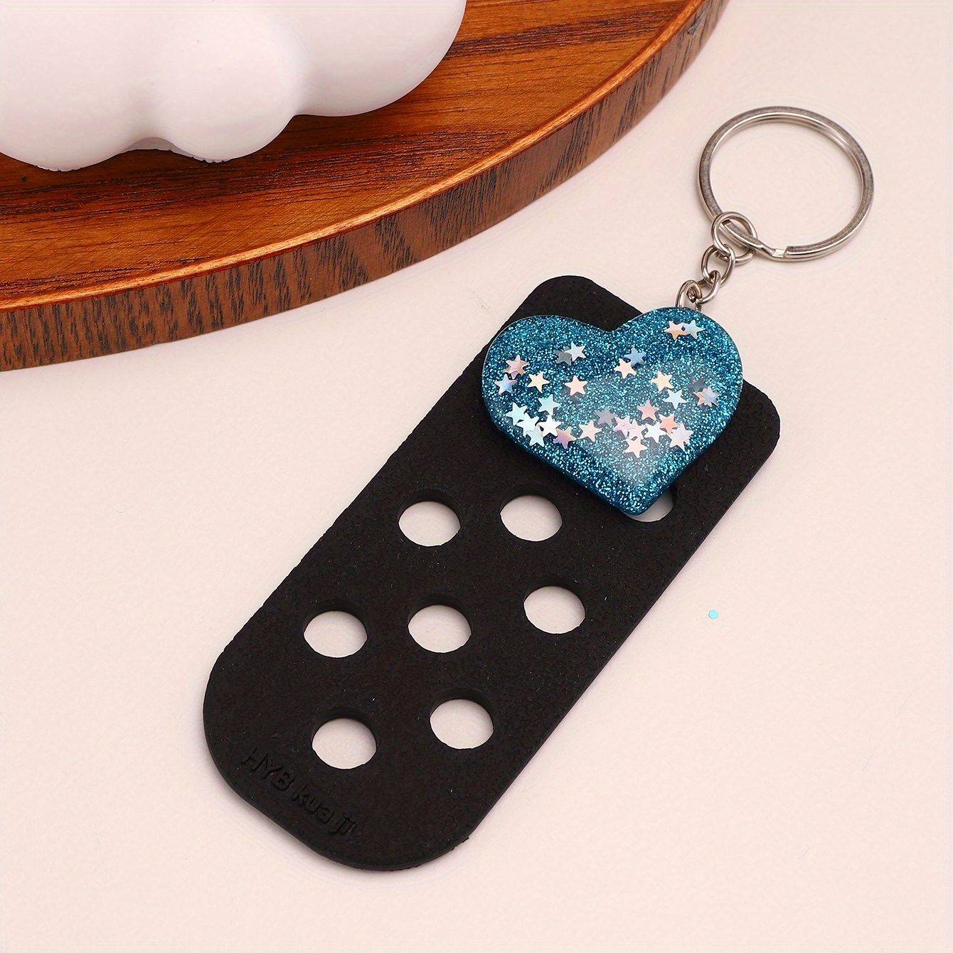 Car Key Chain with Heart and Floral Shapes, Gold Key Ring for Women and Men,Bag Accessories,Temu