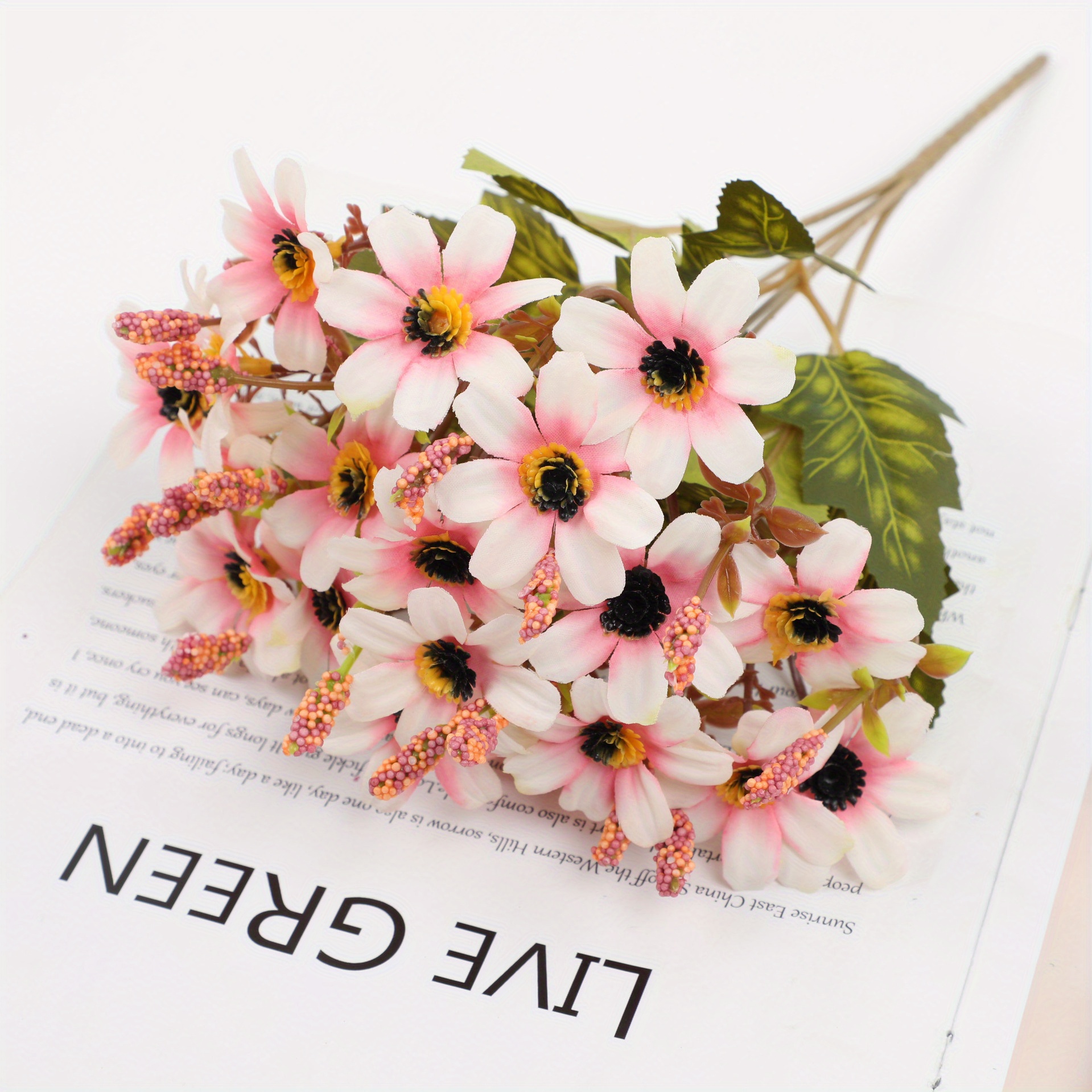 Artificial Daisy Flowers Synthetic Flowers Man-Made Flowers Fake Flowers  for Home Decoration - China Artificial Flower and Artificial Plant price