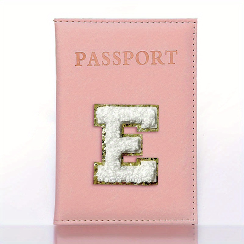 Monogram leather passport holder black – Totême