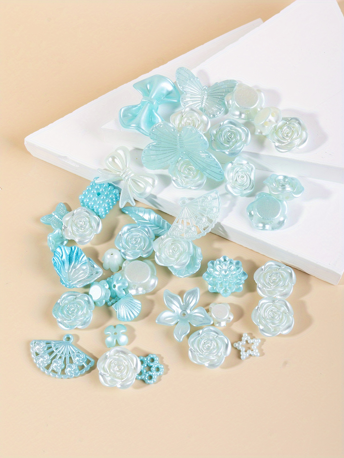6-Color Acrylic Bead Assortment - 260 PCS Cute Shapes For Bracelet Making & Jewelry DIY Crafts