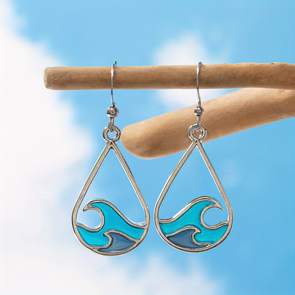 Water Drop Shaped Necklace Blue Wavy Earrings Set