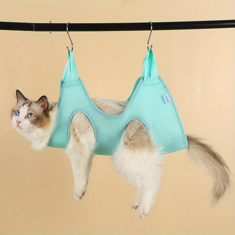 Image of Cats And Dogs Cats And Dog Hammons, Useful Cats And Dog Hammates, Cats And Dog Hammons Used For Modified, Camisla For Nail Cutting, Cats Who Machine Pets