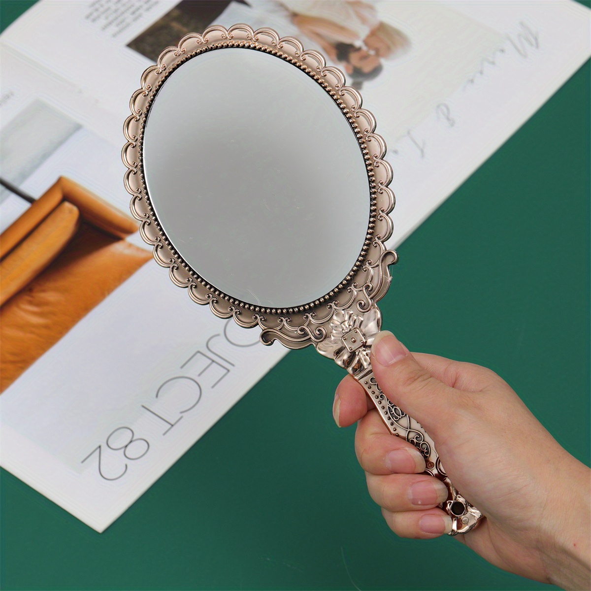 Espejo de mano vintage de latón dorado, pequeños espejos decorativos de  mano para maquillaje facial