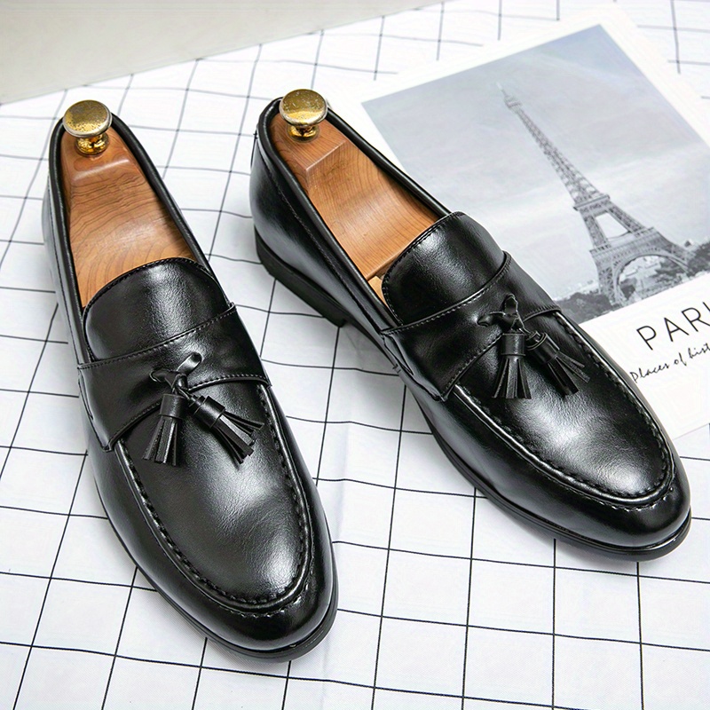 New 2023 Fashionable Slip-on Crocodile Print Leather Loafers With Tassel  Detailing And Grid Design For Men, Casual Shoes
