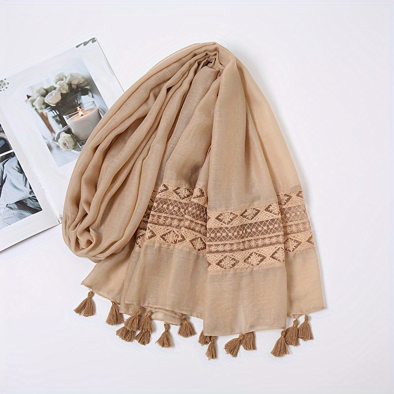 1pc Women's Fashionable Hollow Out Crochet Flower Tassel Shawl Scarf,  All-match Style