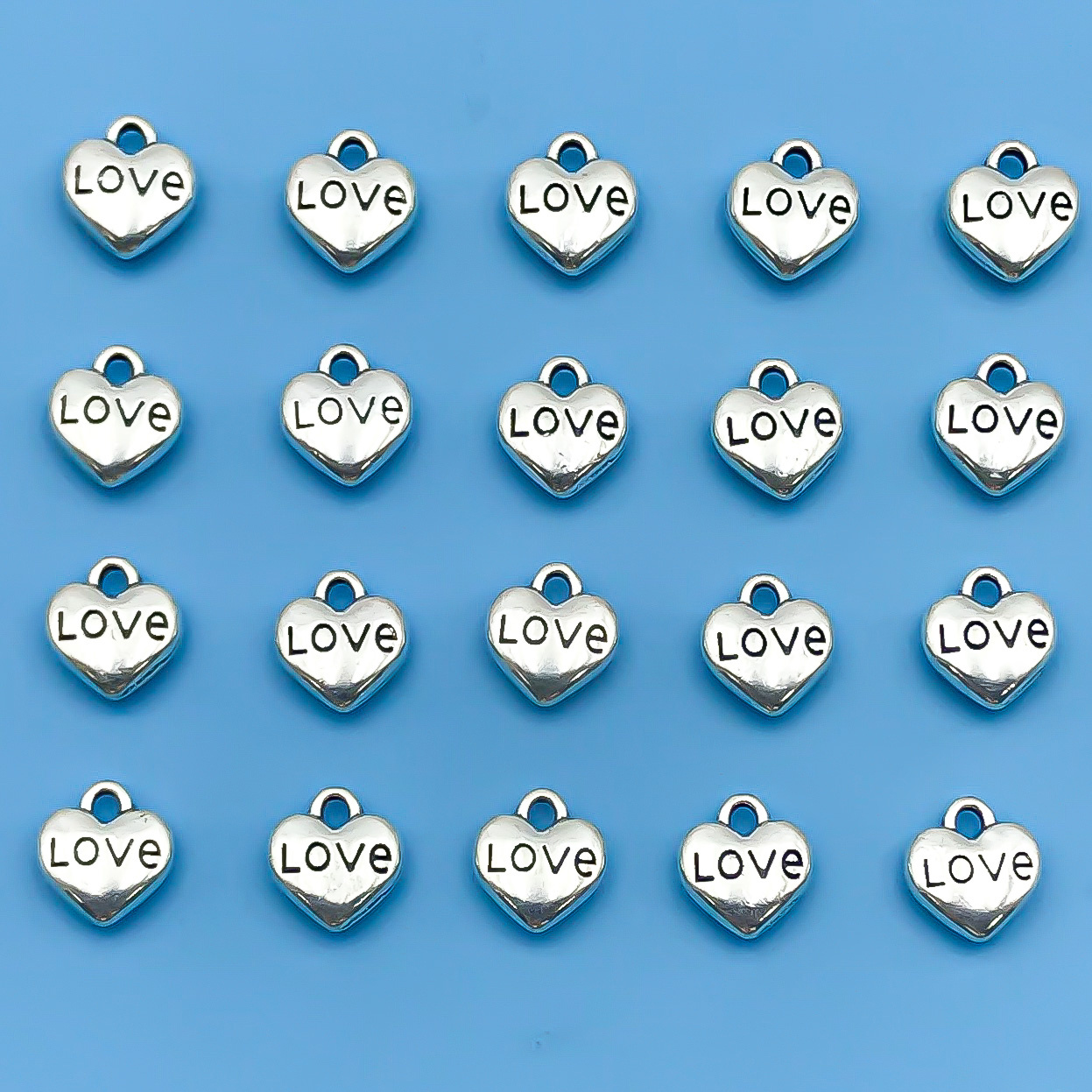 Randomly Mix 20pcs Antique Silver Heart Charms Pendants for Jewelry, Jewels Making Findings Wedding Valentine's Day Mother's Day Charms Crafting