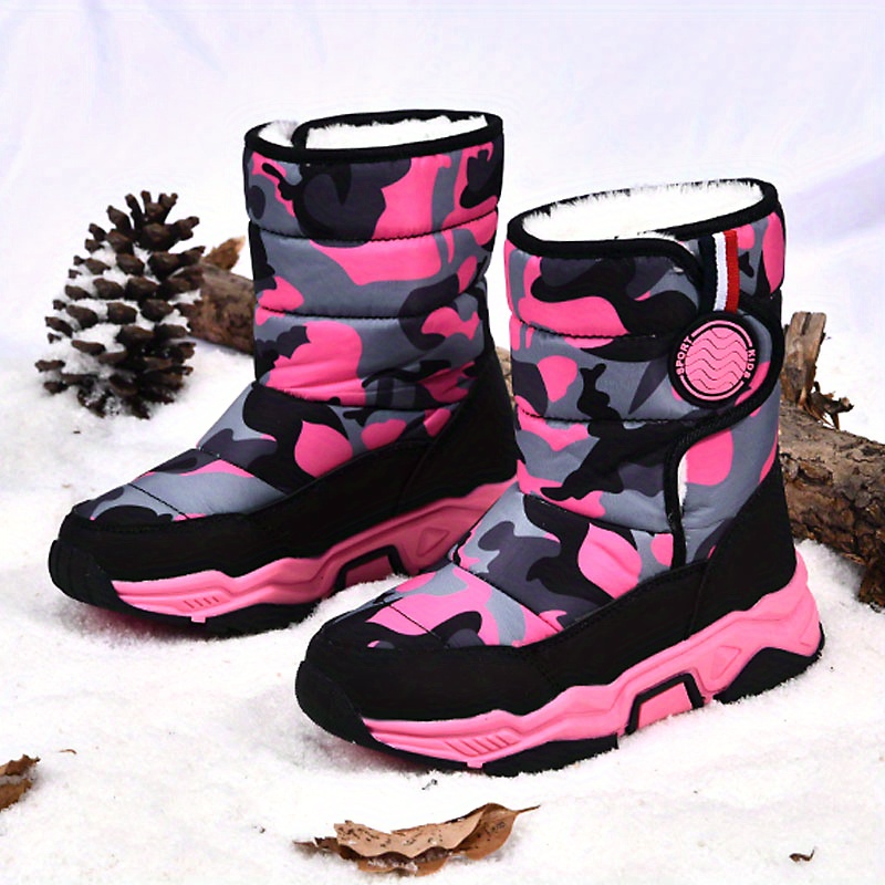 Pink camo 2025 winter boots