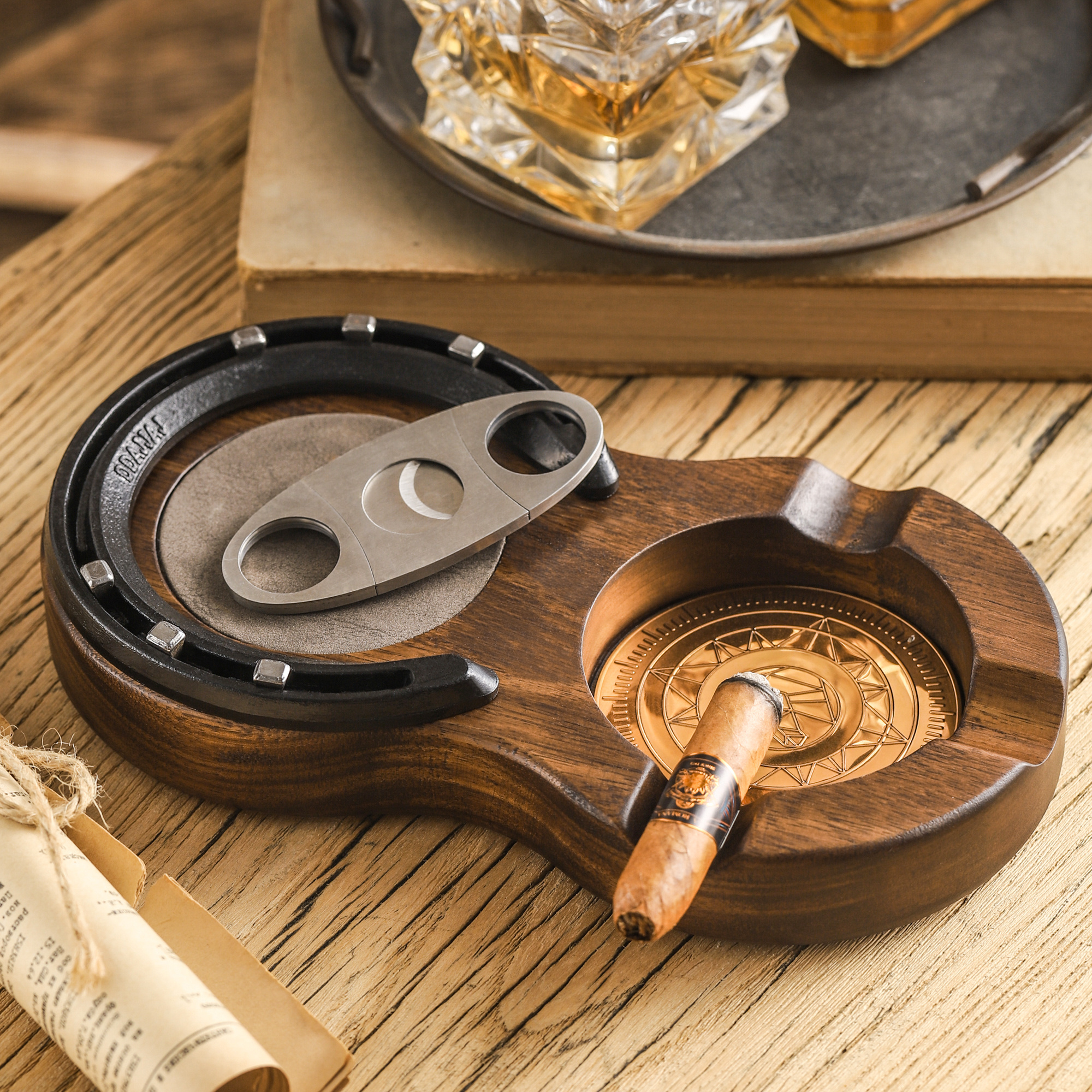 1pc wooden cigar ashtray handmade horseshoe design cigar accessories with 3 cigar slot portable travel cigar gifts for men indoor outdoor patio home office use details 3