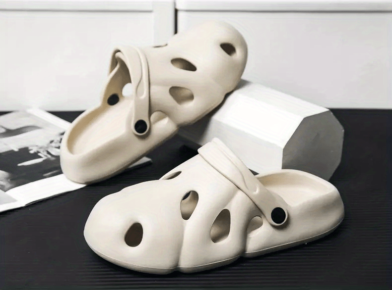 trendy slippers 2018