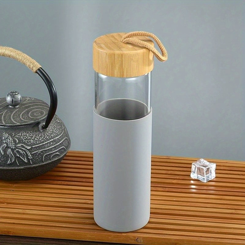 Yomious + 20 Oz Borosilicate Glass Water Bottle with Bamboo Lid