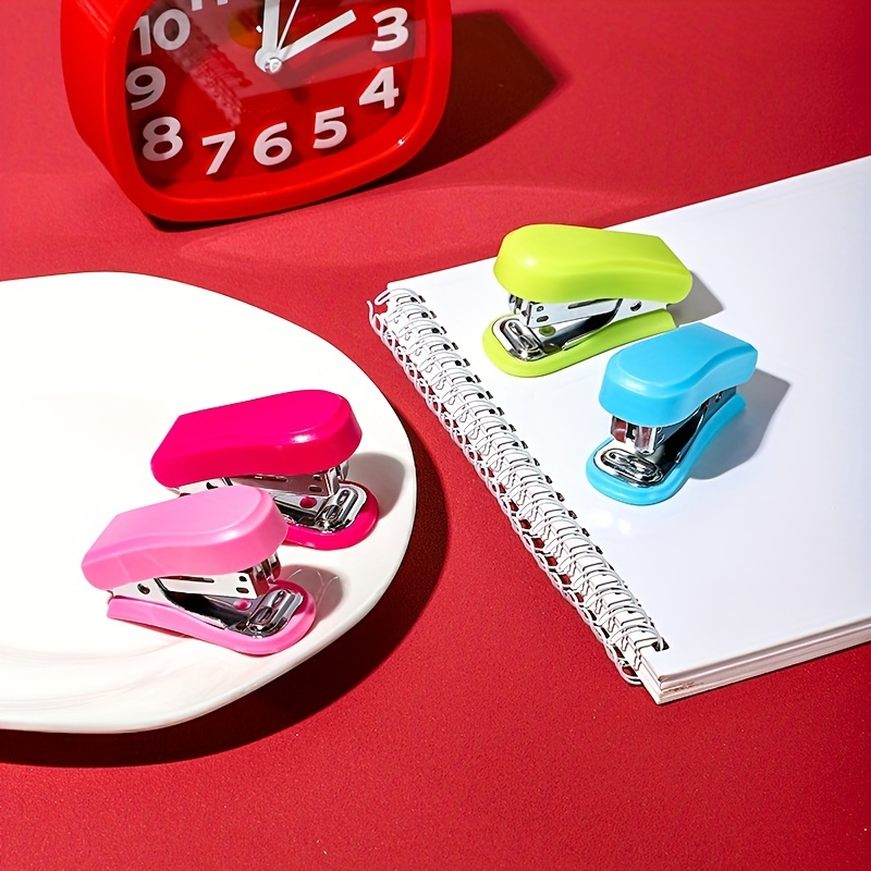 Cute Cartoon Mini Stapler Set Perfect Office Students! - Temu Australia