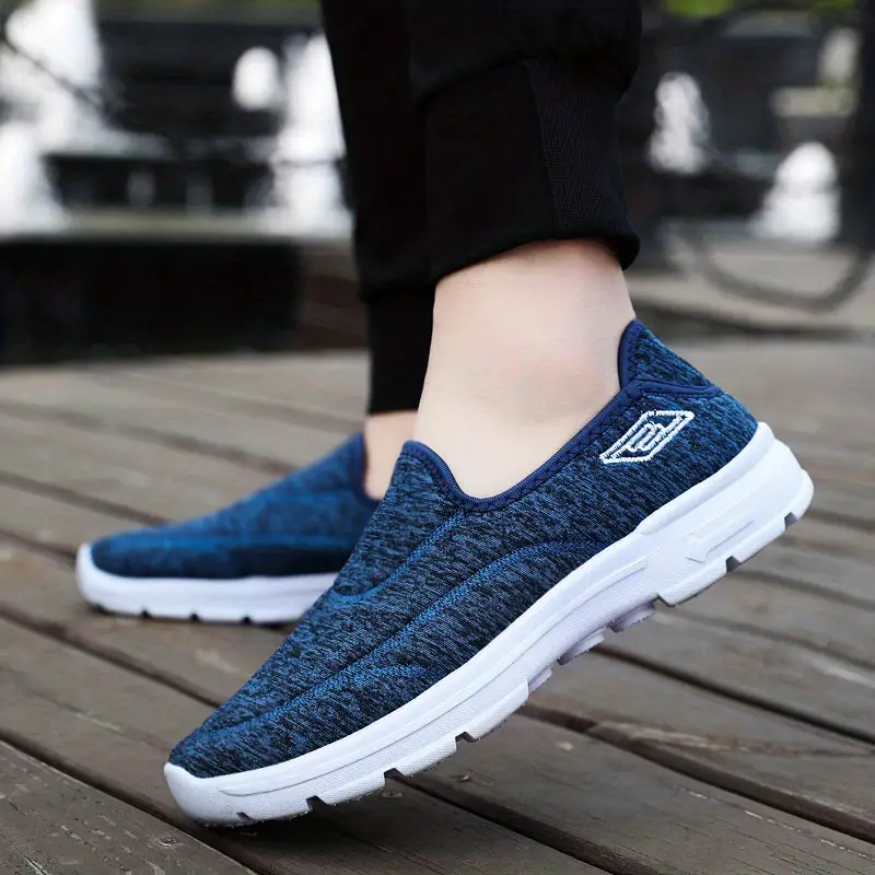 womens casual sneakers solid color soft soles slip on sports shoes lightweight comfortable outdoor shoes details 2