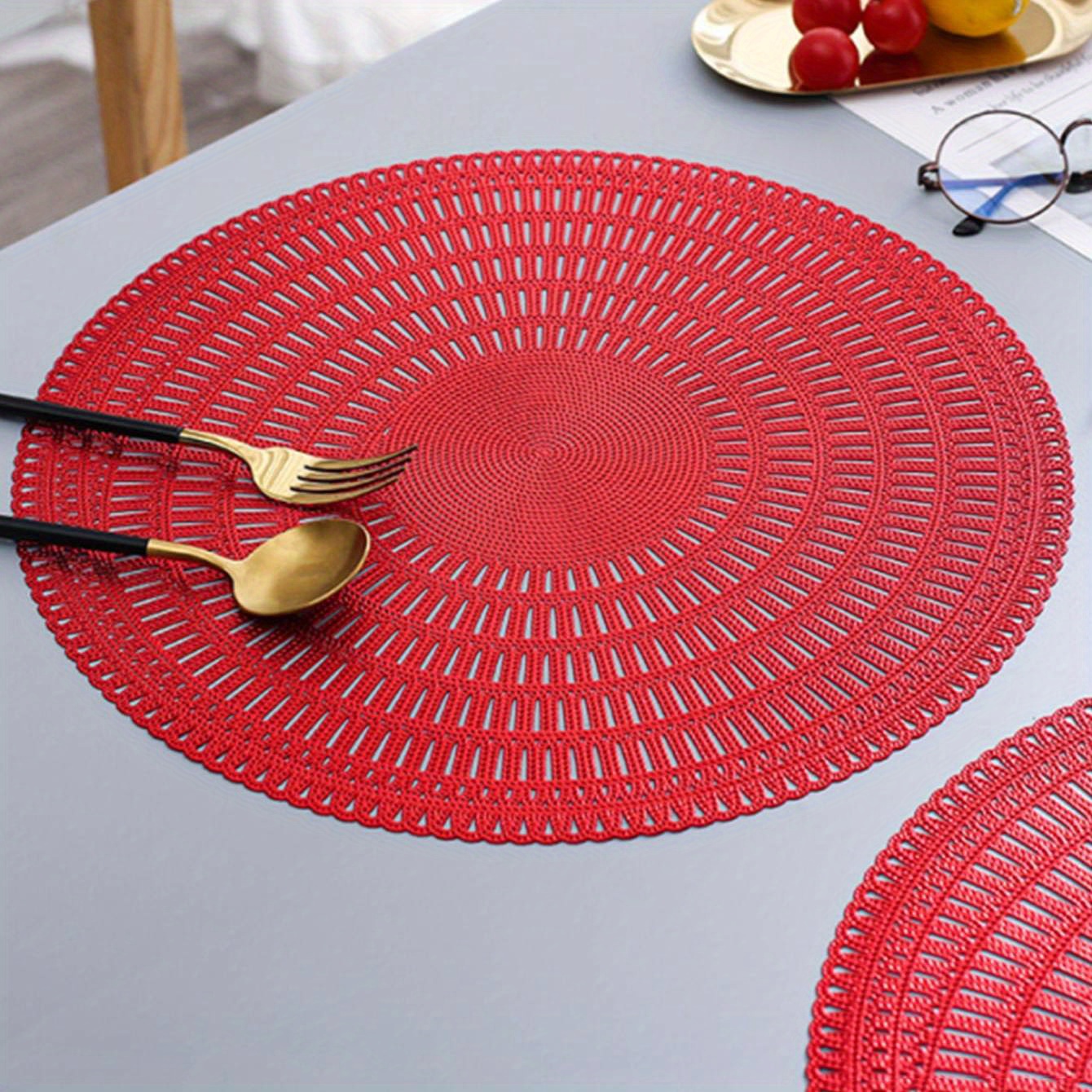 Round Plastic Placemat Leaf Shaped Pvc Dining Table Mat - Temu