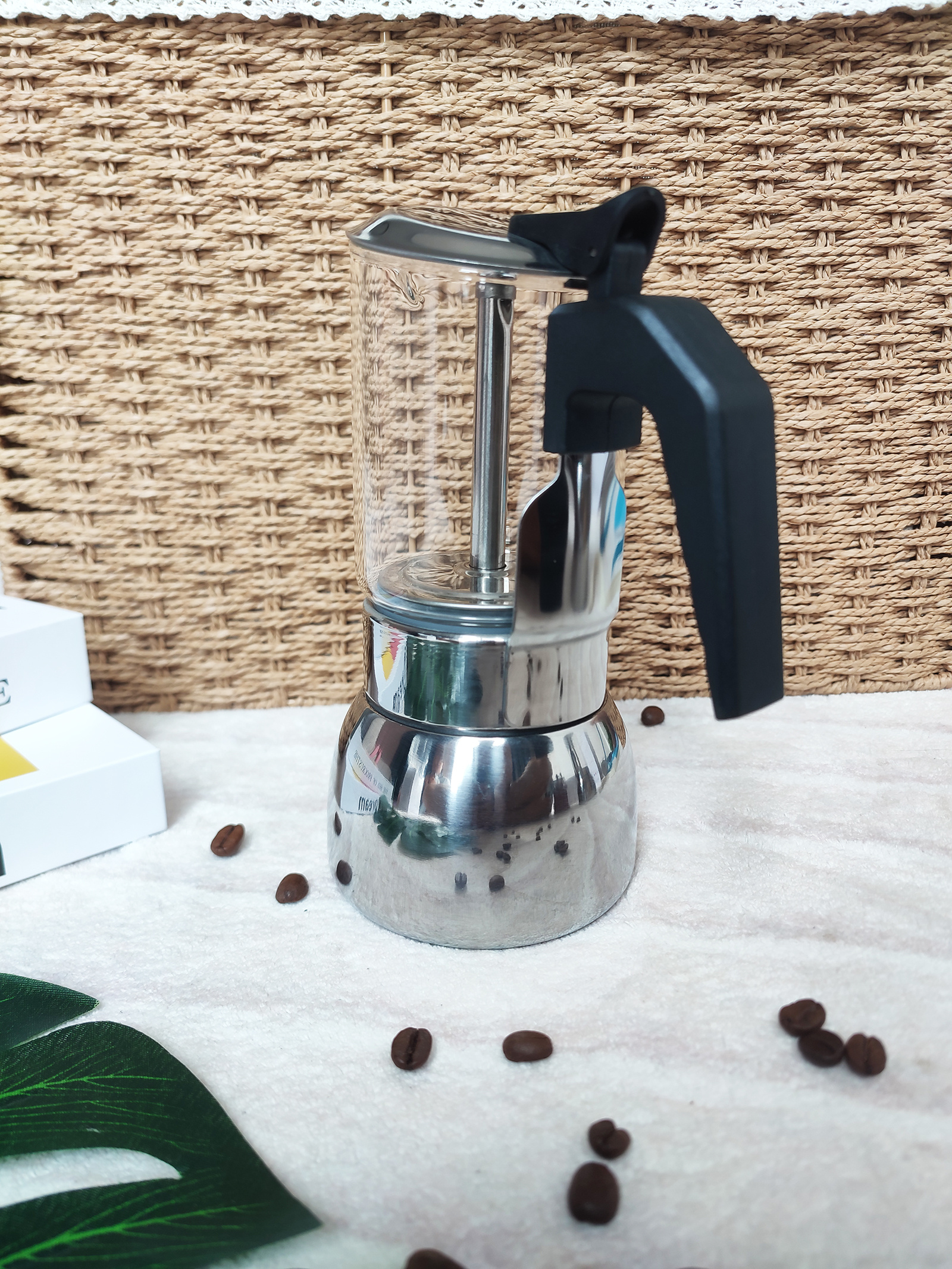 Bialetti venus Cafetera espresso para estufa, 6 tazas, acero inoxidable